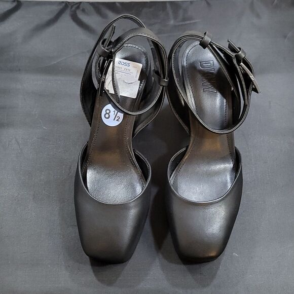 BRAND NEW DKNY BARRA LEATHER PLATFORM ANKLE WRAP PUMPS - Picture 2 of 13